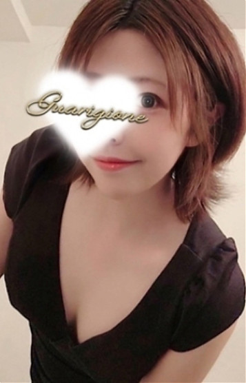 中山　ゆう