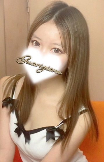 七瀬　ゆゆ
